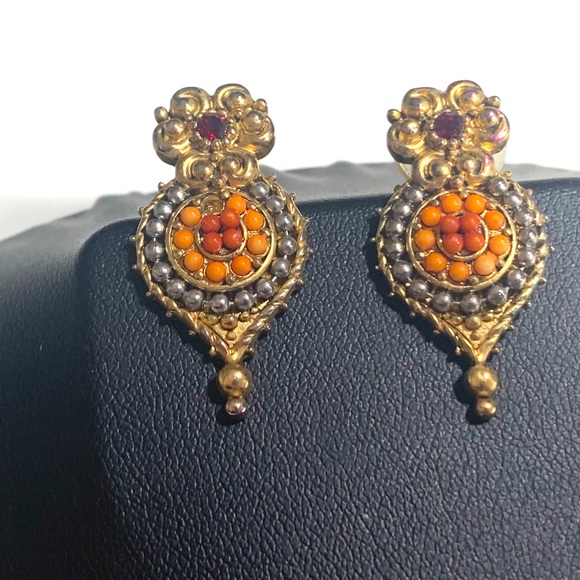 Coral Beaded Y Drop Pendant Necklace & Earrings Set Ornate Faux Garnets - Picture 7 of 8